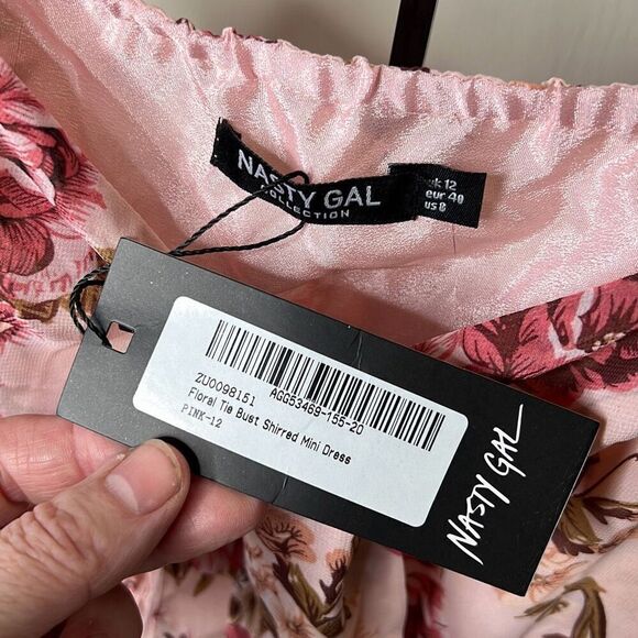 Nasty Gal FLORAL SHIRRED TIE FRONT MINI DRESS Pink Size 8 Nwt - Picture 4 of 9